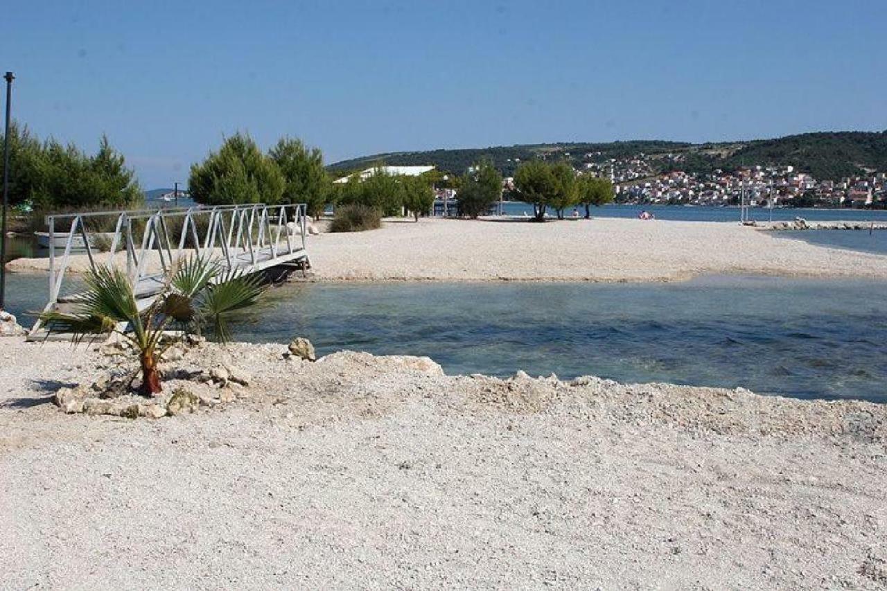 Apartment Boris Trogir Bagian luar foto